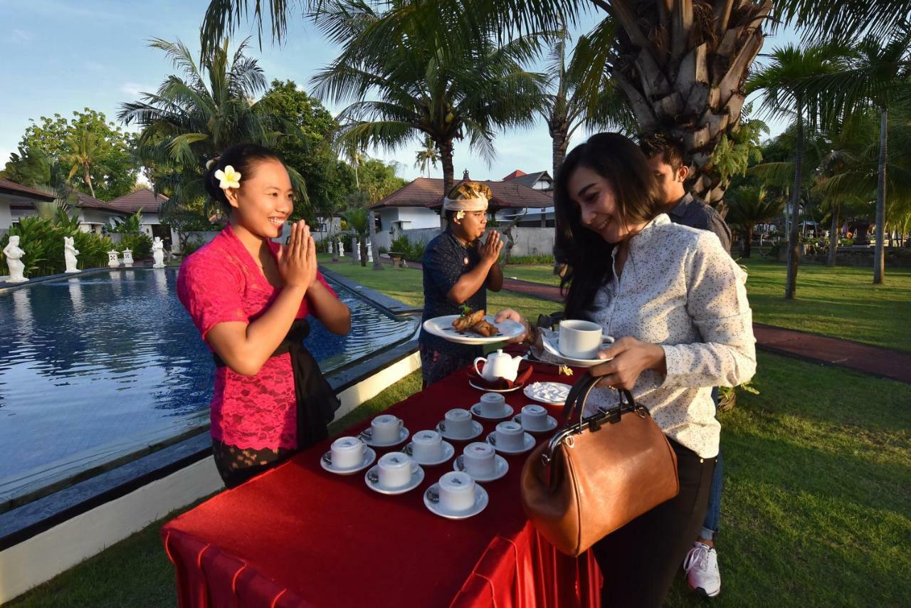 Puri Saron Hotel Baruna Beach Lovina Exteriér fotografie