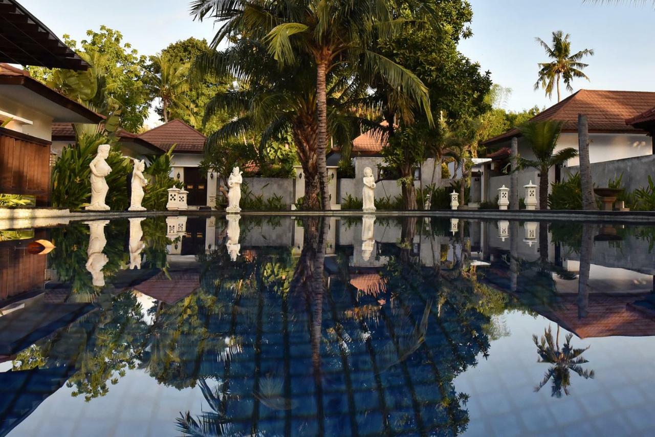 Puri Saron Hotel Baruna Beach Lovina Exteriér fotografie